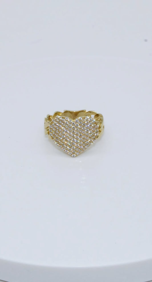 Heart ring with cuban link chain style band